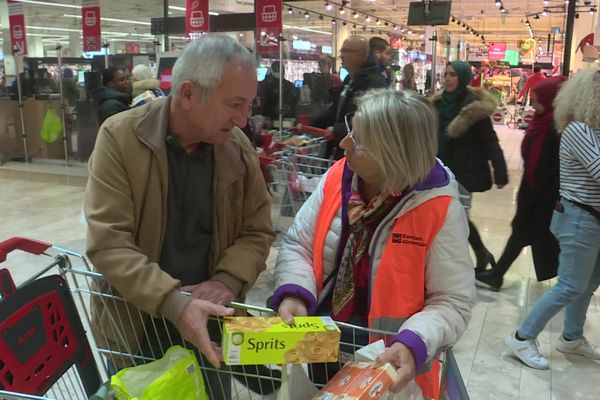 La collecte de la Banque alimentaire (ici à Marseille) s'est tenue pendant trois jours, partout en France, de vendredi à dimanche.