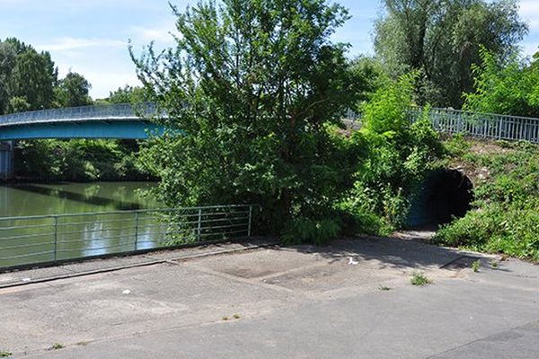 Le corps de la victime a été repêché dans le canal de l'Escaut sur la commune de Denain