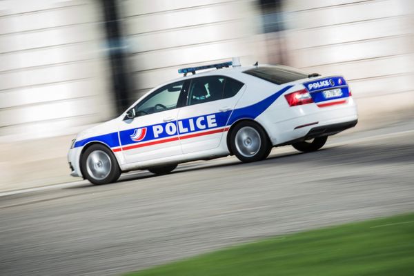 L'homme a été interpellé sur place au moment des faits