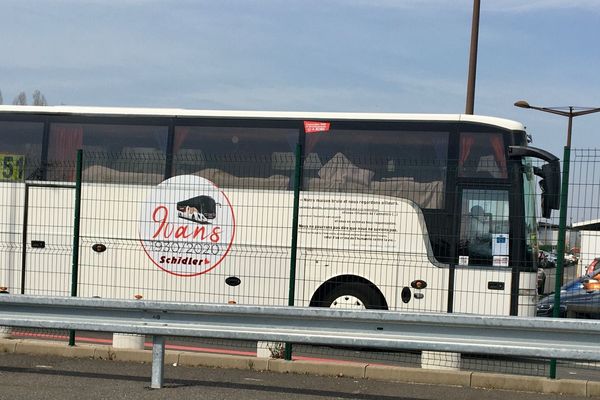 Le bus spécialement affreté en provenance du CHU de Reims