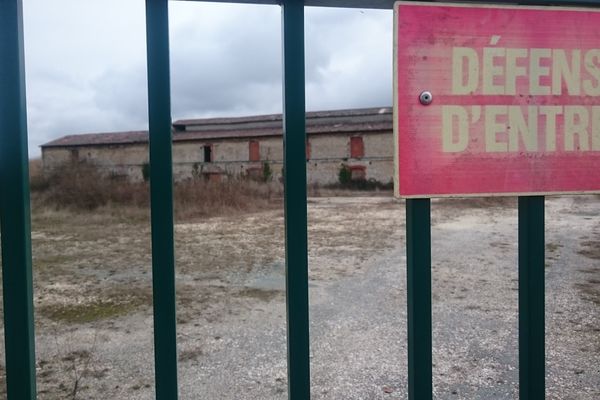 L'ancien site de Saint-Gobain à Marennes est fermé depuis les années 30.