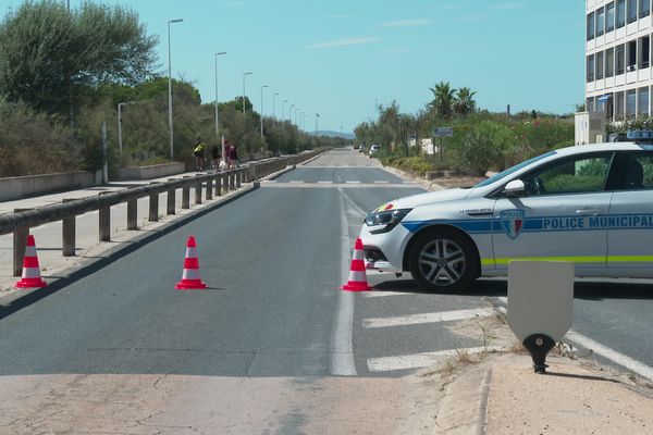 Un homme avait été tué et un autre gravement blessé, lundi 26 août 2024, sur la route entre Carnon et la Grande-Motte, dans l'Hérault, après un concert de SCH. Les victimes sont des proches du rappeur marseillais.