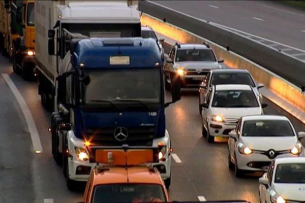 Le bouchon sur l'A20 dans la traversée de Limoges ce matin mardi 12 janvier 2016