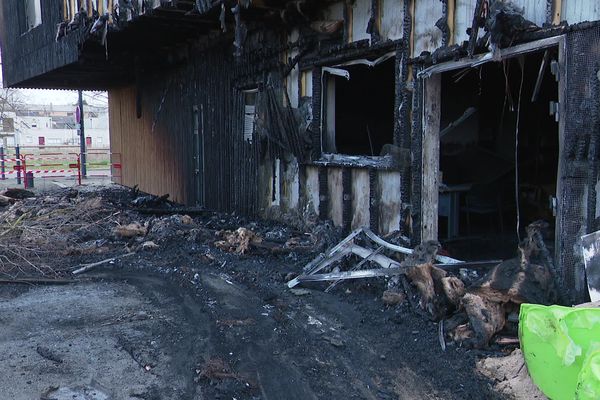 Le centre social ESGO de Nevers, au quartier de la Grande Pâture, après l'incendie (archives - février 2023)