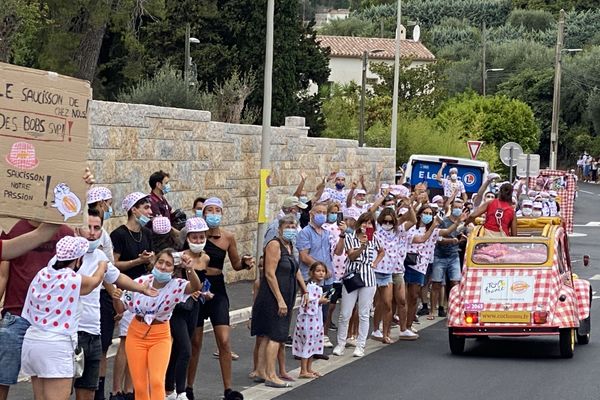 Bod ou saucissons ? Les deux, crient les spectateurs.