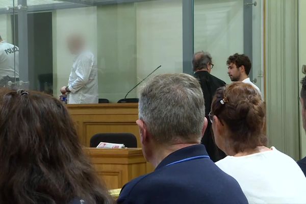 L'accusé Thierry Roché a tué son ex compagne de six balles de revolver à Artigues-près-Bordeaux le 25 octobre 2018