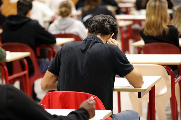 Les élèves en terminale générale et technologique ont planché, ce mardi 18 juin, sur l'épreuve de philosophie, une première étape avant les épreuves des spécialités et le grand oral.