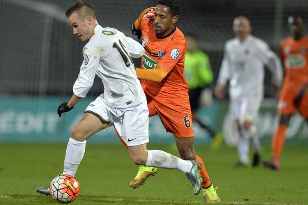  02/01/2016 Football / 32eme de finale de la coupe de France Granville (CFA2) - Laval (L2)