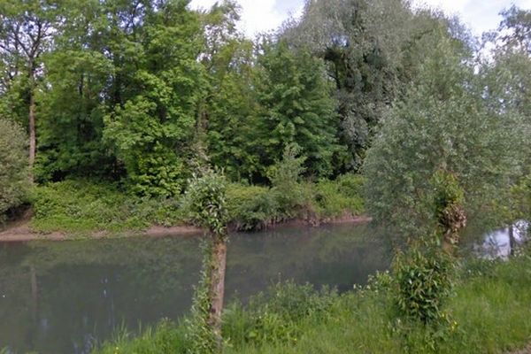 La Canche, à la Madelaine-sous-Montreuil.