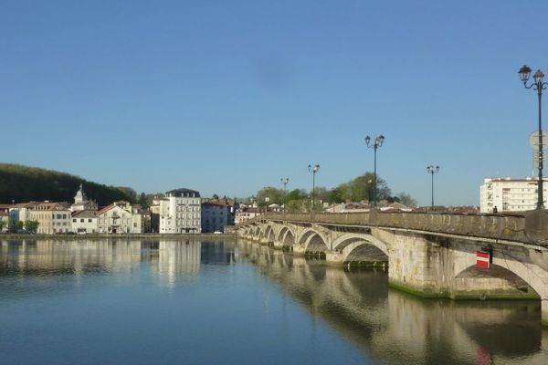 Le pont Saint-Esprit à Bayonne