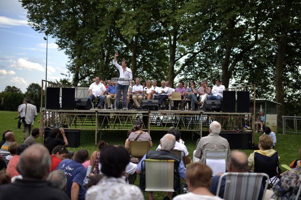 La Fête de la Rose à Frangy-en-Bresse en 2013