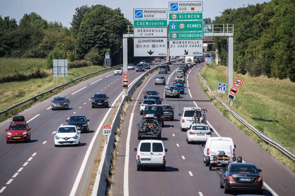 Des embouteillages sont à prévoir sur les routes normandes pour ce premier week-end de départs en vacances, notamment le samedi 6 juillet, classé route par Bison Futé.