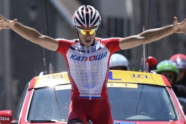  Simon Spilak remporte la 5e étape du Critérium du Dauphiné 2014 à La Mure, en Isère.