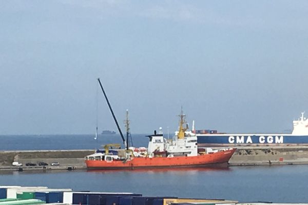 L'Aquarius, la bateau de SOS MEDITERRANEE, à Marseille depuis ce matin