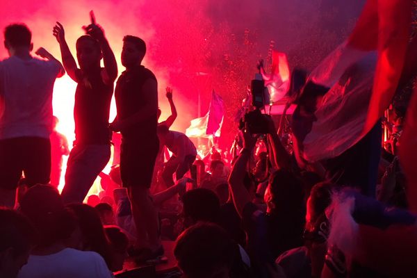 La fête à Clermont-Ferrand après la victoire des bleus en demi-finale (photo d'illustration)