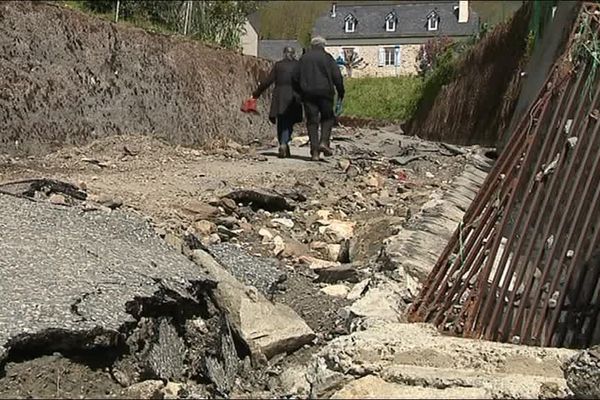 Les ruelles de Gaillagos ont subi d'importants dégâts