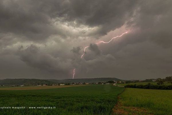 Orage le 1er Mai 2014, près de Commercy