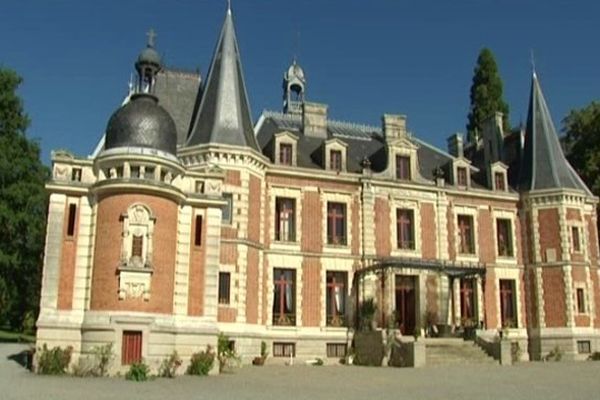 Construit au 19ème siècle, le château de Walmath est l'un des bijoux du patrimoine haut-viennois.