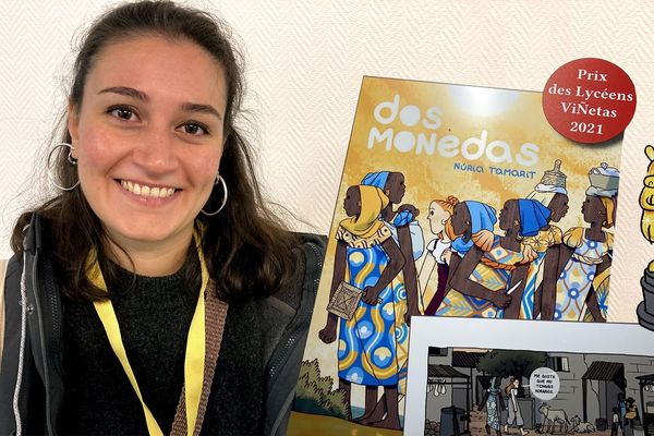 L'autrice espagnole de bande dessinée, Núria Tamarit, à Poitiers, vendredi 15 octobre 2021, a reçu cette année le Prix des lycéens au festival Viñetas. 