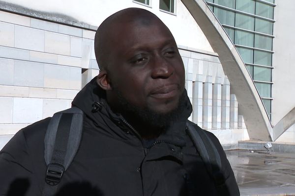 Le cousin de Mamadou-Lamine Diedhioun attend que la justice soit rendue et que chacun des prévenus reconnaisse ses responsabilités. 