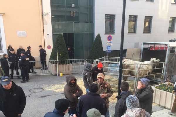 Une délégation d'agriculteurs a été reçue en préfecture.