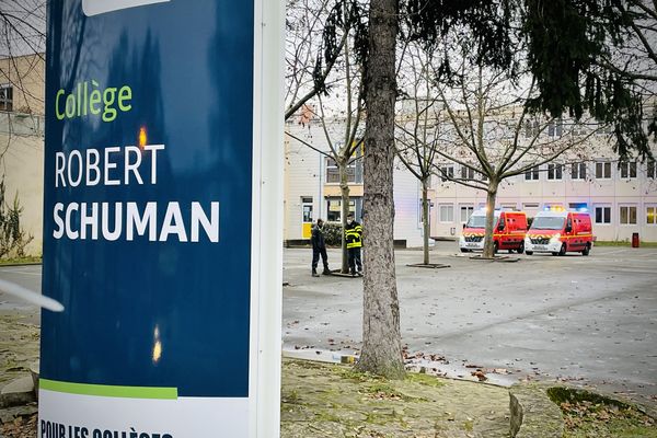 Le personnel scolaire a constaté de la fumée dans l'établissement Robert Schuman. 24 élèves ont été évacués.