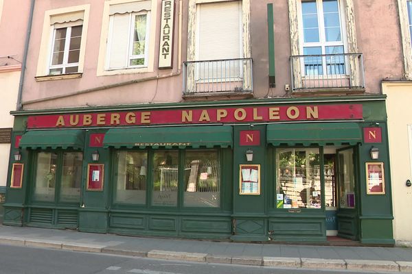 L'Auberge Napoléon à Grenoble emploie sept personnes en situaiotn de handicap - 13 avril 2024