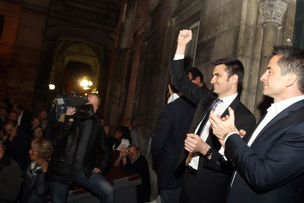 Xavier Bonnefont et Samuel Cazenave le soir du second tour des municipales en 2014