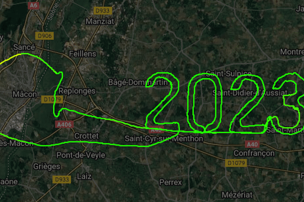 Valentin Goudard a dessiné un 2023 dans le ciel.