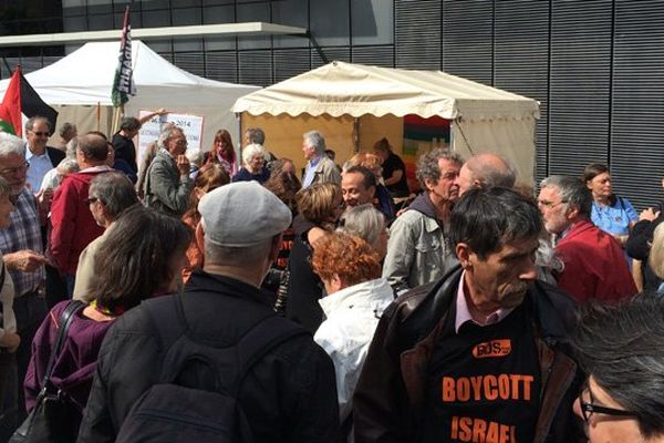 Une manifestation de soutien aux sept militants pro-palestiniesn condamnés en septembre 2013 était organisée ce lunid à l'occasion du procès en appel à Caen