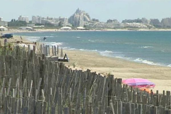 Petit Travers Beach in Carnon - Hérault - France - Plages.tv