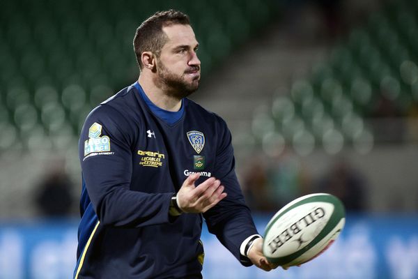 L’arrière de l’ASM Scott Spedding poursuit son combat pour obtenir le statut de JIFF (Joueur issu des filières de formation). Mardi 20 mars, le Comité national olympique sportif et Français se prononcera sur la demande de l’international. Un sésame indispensable pour la suite de sa carrière en TOP 14.  