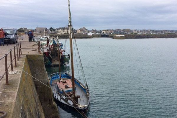 Le Marie-Madeleine ce lundi matin à Saint-Vaast-la-Hougue