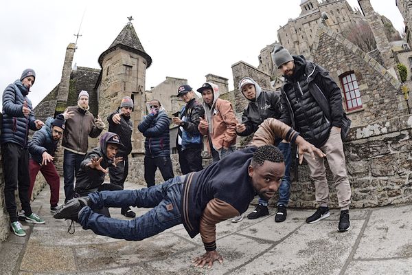 Les danseurs hip-hop investissent le Mont Saint-Michel