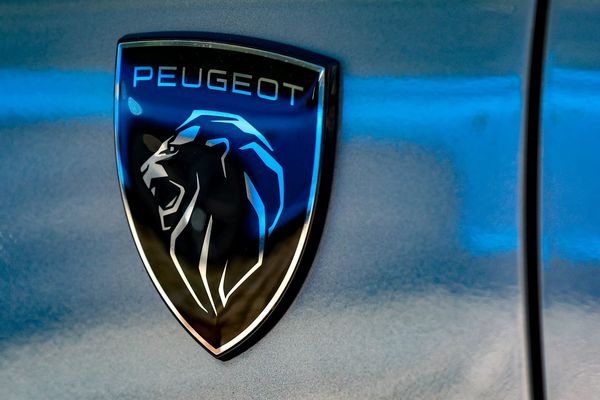 Le nouveau logo de Peugeot