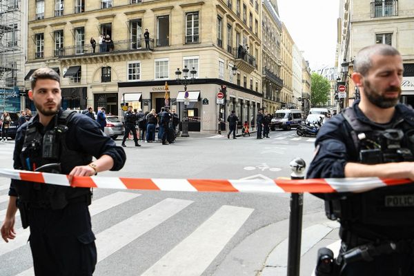 Le quartier a été bouclé après ce braquage rue de la Paix.