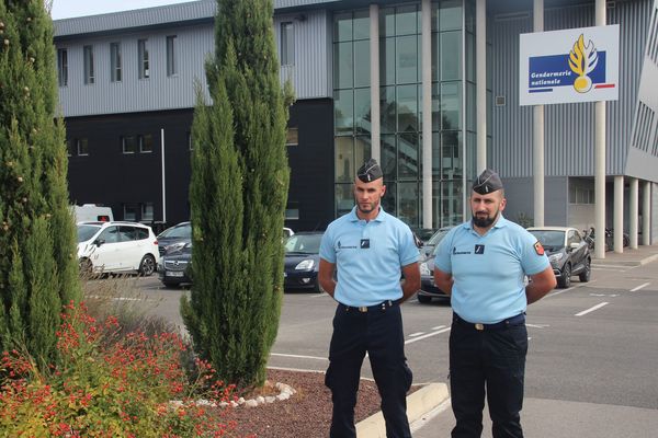 Le brigadier-chef de réserve, Jean-François Dalle, brancardier à la clinique du Parc à Castelnau-le-Lez et Thibault Emery, policier municipal à Valras, vont s'envoler pour Saint-Martin au sein de la première compagnie de réserve territoriale. 