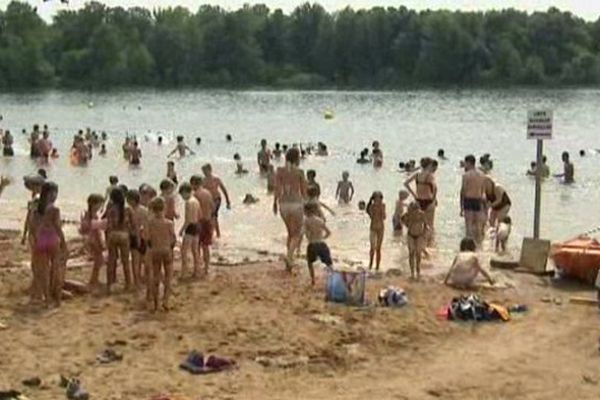 Le plan d'eau de Brumath est très fréquenté en cette saison