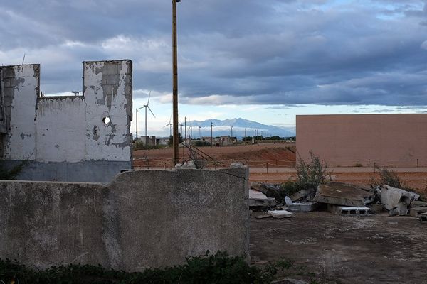 Des baraques du camp de Rivesaltes au Mémorial inauguré le 16 octobre 2015