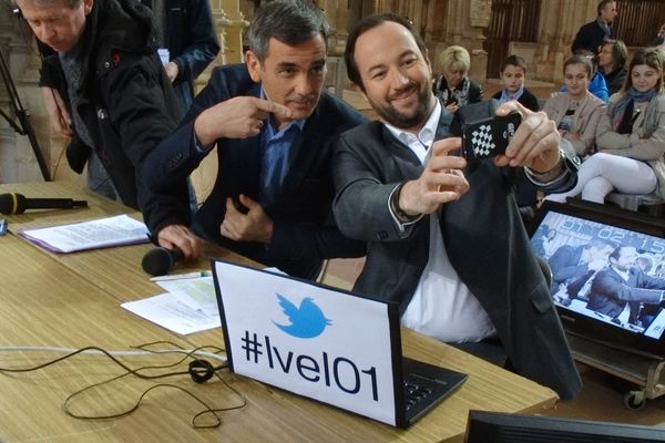 Olivier Michel et Paul Satis twittent une photo juste avant le début de l'émission  