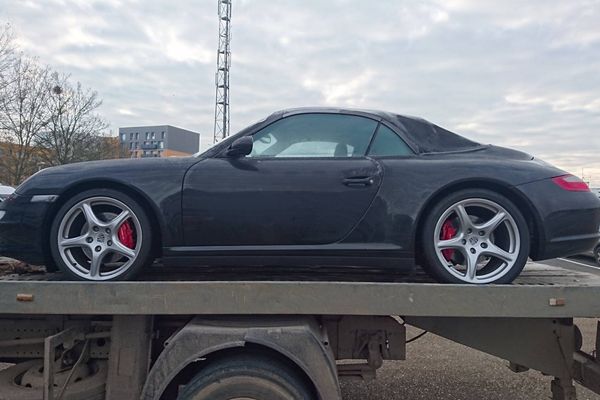 La Porche du contrevenant a été confisquée par les gendarmes