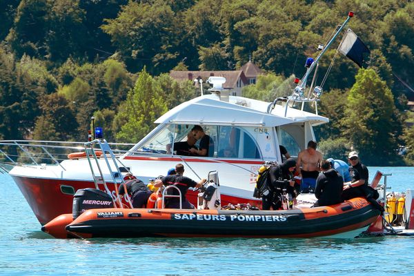 Le jeune homme avait disparu le samedi 23 juin lors d’une sortie en bateau avec des amis à hauteur de Veyrier-du-Lac, en Haute-Savoie 