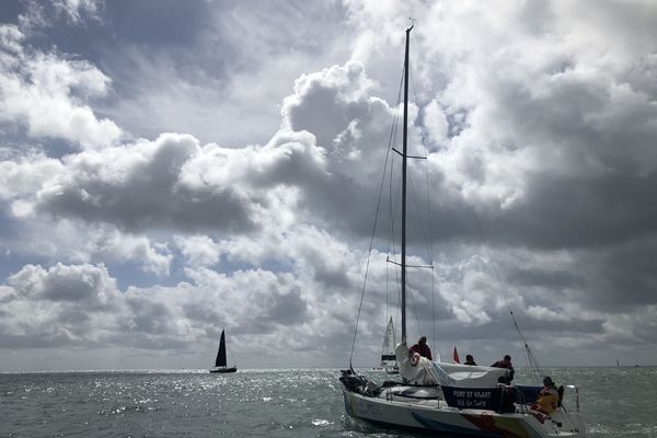 Les professionnels de la filière pêche se rencontrent pour une compétition à bord de voiliers. Treize sont au départ ce mercredi 8 mai 2019.