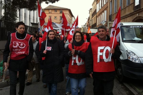 A Toulouse, environ 200 personnes ont défilé entre la CAF et la Préfecture