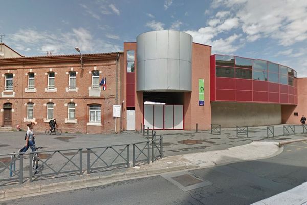 Le collège Balzac à Albi