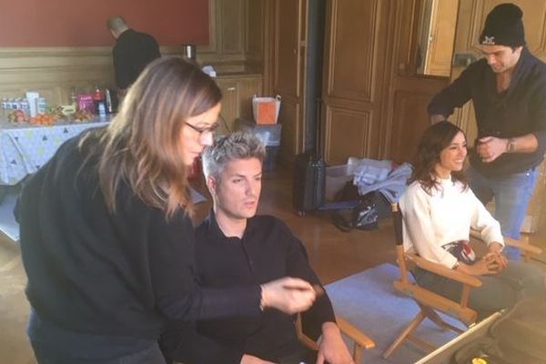 Les coulisses de l'émission : Jean-Baptiste Boursier et Elise Chassaing au maquillage.