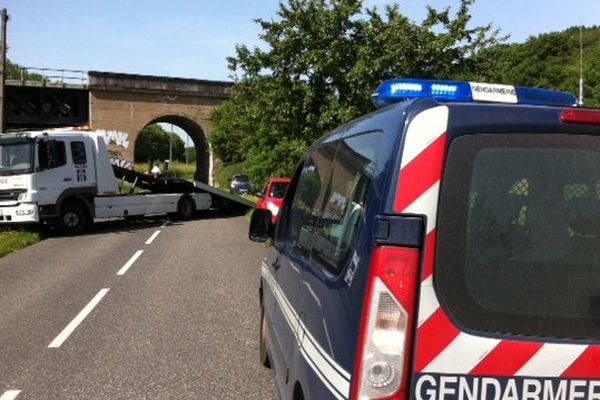 un endroit inhabituel pour une sortie de route