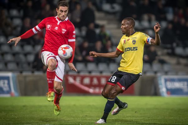 Le 6 Novembre 2015 : Match du Championnat de France de Ligue 2 entre Le Nimes Olympique et Sochaux