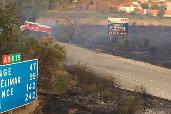 1 hectare de végétation est partie en fumée aux abords de l'A9 - 19 août 2017