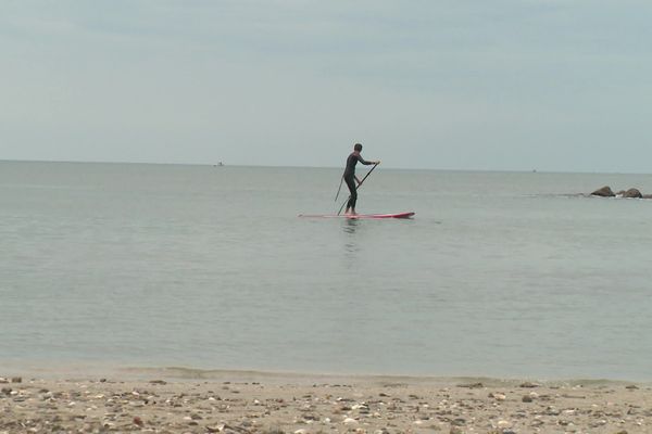 L'activité sur l'eau reprend avec l'ouverture des plages en mode dynamique ce 16 mai à Palavas dans l'Hérault.